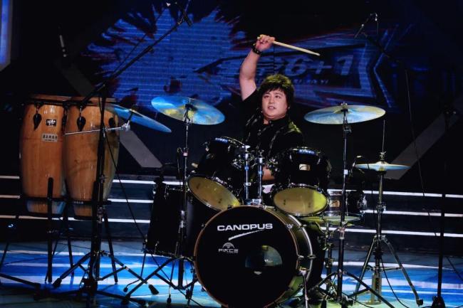 盲人男子写出十五运会火炬传递主题曲 听见光